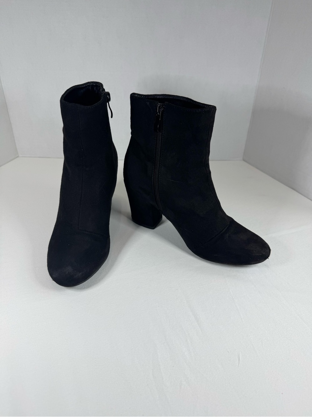 Allegra K Black Faux Suede 3” Heeled Ankle Booties - Women's Size 7